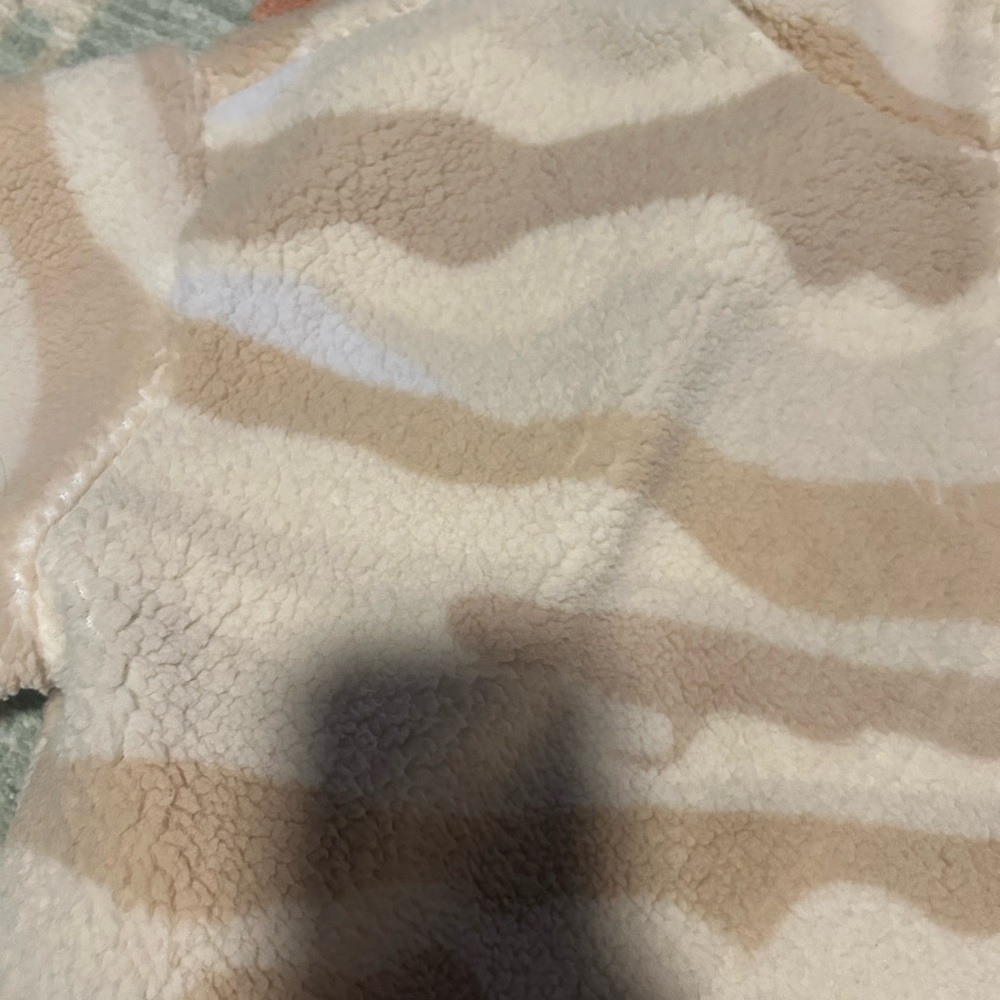 Francesca's Collections Cream and Tan fleece Jacket - Picture 3 of 7